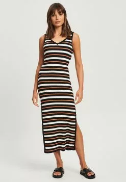 Calli Brianca Maxi Dress