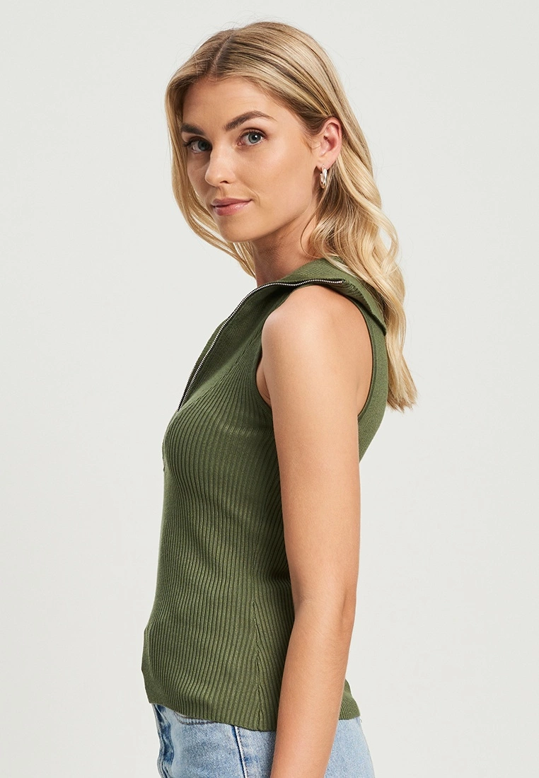 Calli Chloe Zip Tank 4 Calli Chloe Zip Tank - Image 2