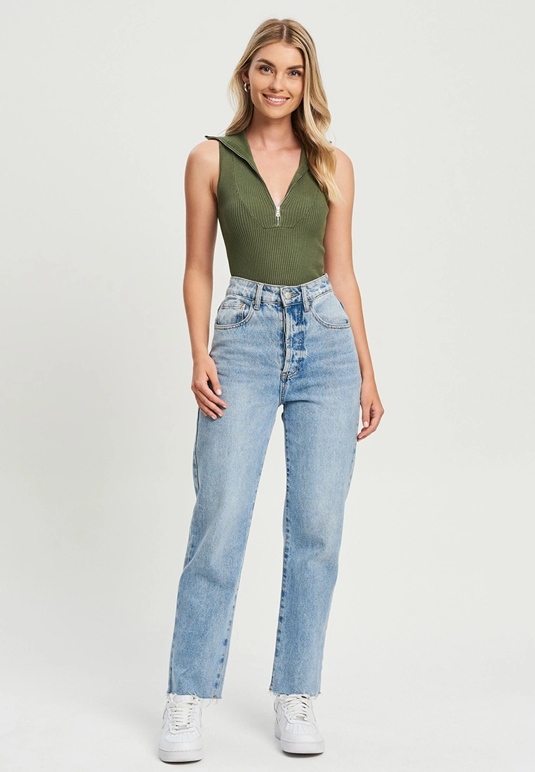 Calli Chloe Zip Tank 7 Calli Chloe Zip Tank - Image 5