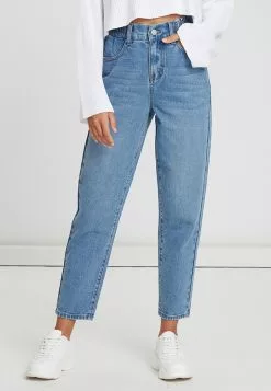 Calli Hudson Mom Jeans