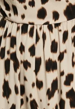 Calli Foxie Dress -Outlet Clothing Store calli 1121 1829326 6