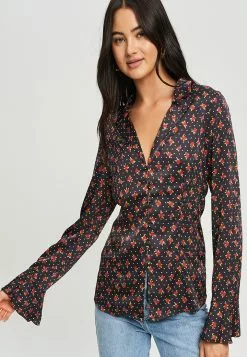 Calli Dom Blouse 11 Calli Dom Blouse -Outlet Clothing Store calli 1127 8729326 4