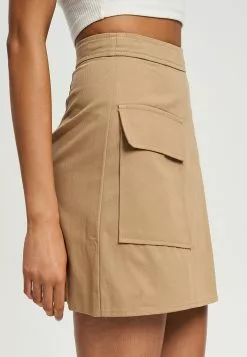 Outlet Clothing Store -Outlet Clothing Store calli 2183 9307926 2