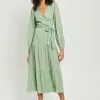Calli Kat Ls Wrap Dress -Outlet Clothing Store calli 2200 0976726 1