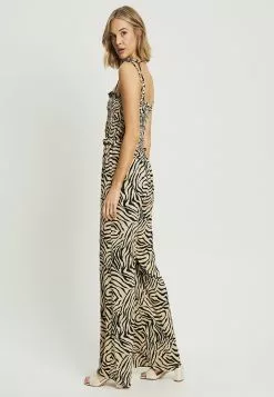 Calli Jenni Jumpsuit -Outlet Clothing Store calli 2253 4486726 2