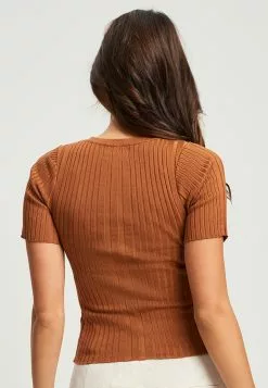 Calli Eden Knit Tee 10 Calli Eden Knit Tee -Outlet Clothing Store calli 2560 7975936 3