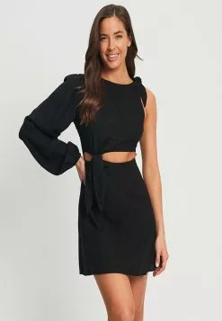 Calli Wella Mini Dress