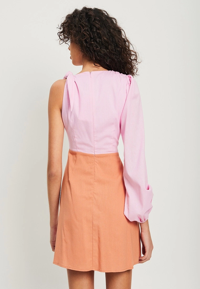 Calli Wella Mini Dress 5 Calli Wella Mini Dress - Image 3