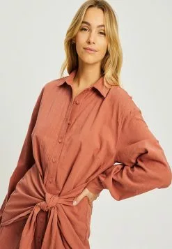 Calli Moniq Shirt Dress -Outlet Clothing Store calli 3169 0788326 4