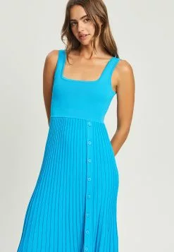 Calli Lani Knit Dress -Outlet Clothing Store calli 3294 7828936 4