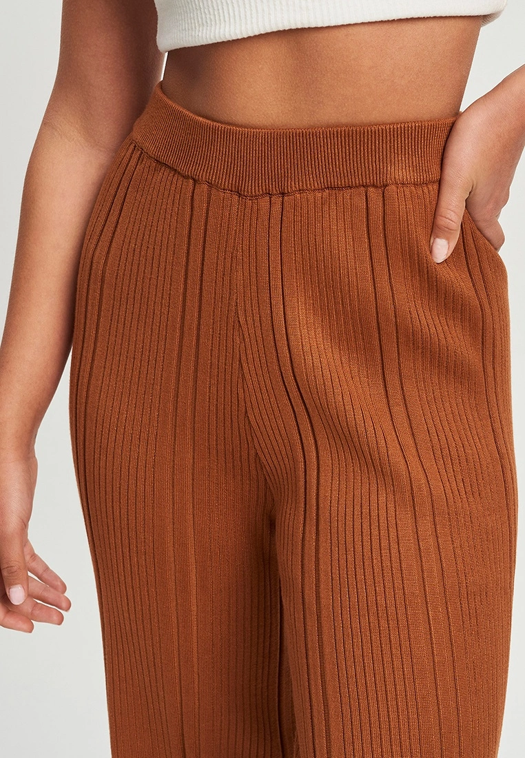 Calli Josie Knit Pant 6 Calli Josie Knit Pant - Image 4