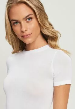 Calli Basic Knit Tee -Outlet Clothing Store calli 3963 2348936 4
