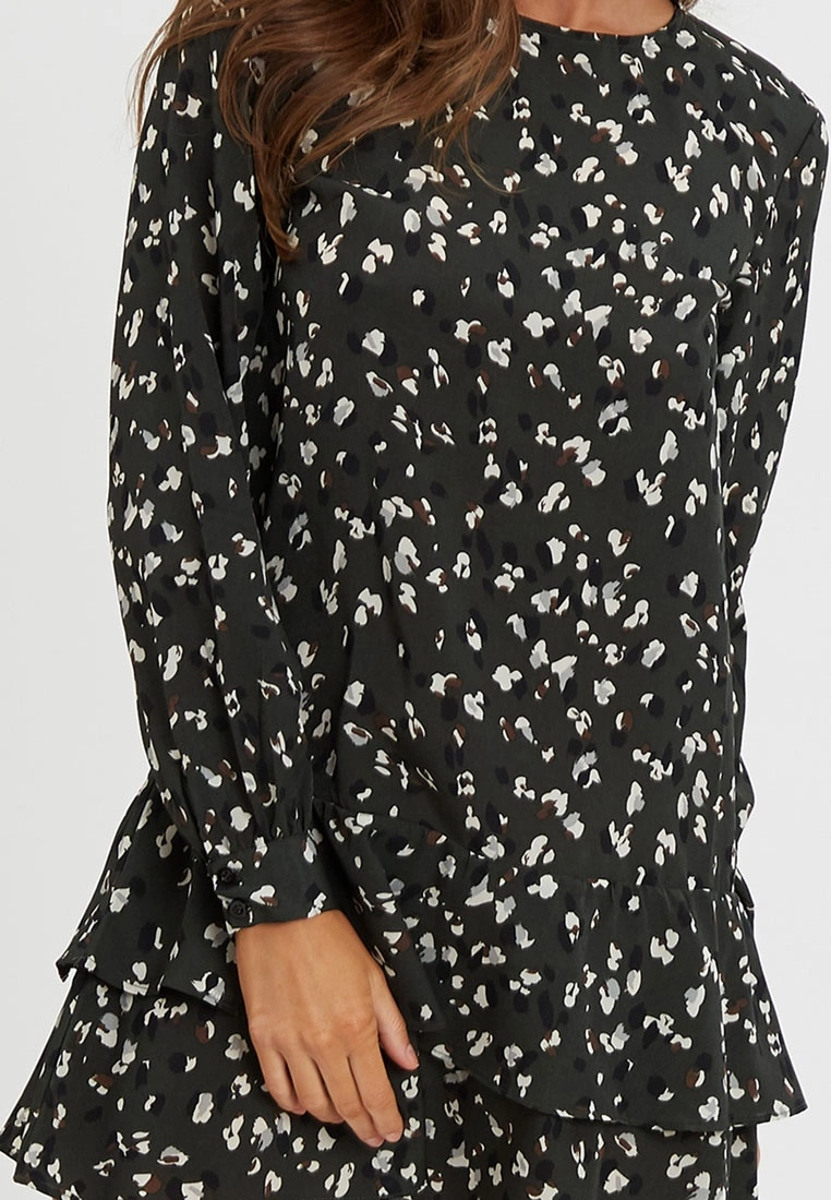 Calli Cheree Dress 5 Calli Cheree Dress - Image 3