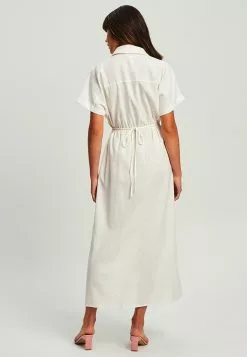 Calli Bethany Midi Dress -Outlet Clothing Store calli 4524 1928936 3