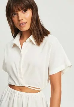 Calli Bethany Midi Dress -Outlet Clothing Store calli 4524 1928936 4