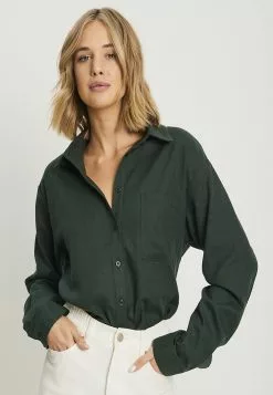 Calli Conscious Shirt