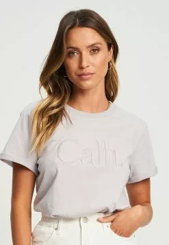 Calli Embroidered Tshirt