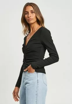 Calli Kourt Top 9 Calli Kourt Top -Outlet Clothing Store calli 4849 2926616 2