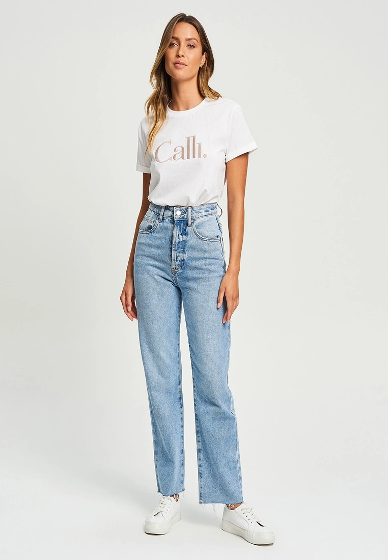 Organic Calli Tee 7 Organic Calli Tee - Image 5