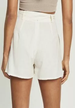 Calli Tuck Shorts -Outlet Clothing Store calli 4986 4439336 3