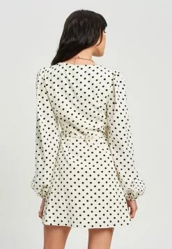 Calli Tana Wrap Dress -Outlet Clothing Store calli 5099 8078795 3