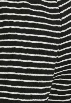 Calli Weekend Shorts -Outlet Clothing Store calli 5126 4389926 6