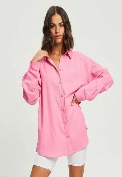 Calli Conscious Shirt