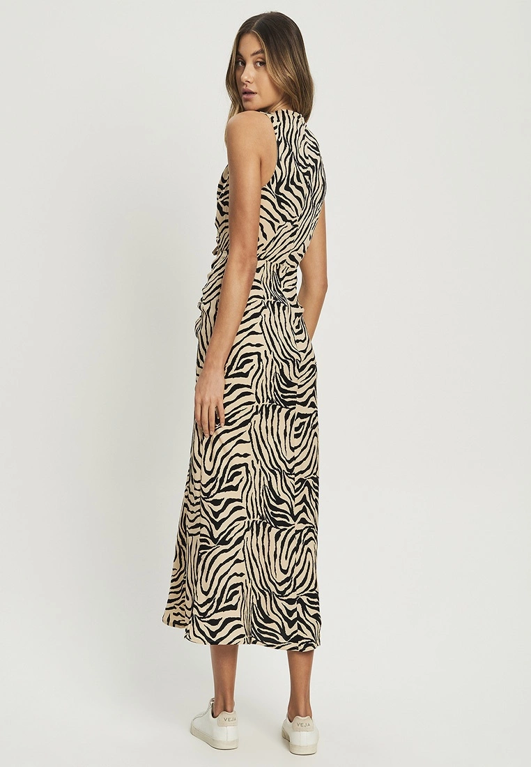 Calli Roni Midi Dress 5 Calli Roni Midi Dress - Image 3