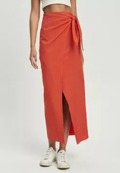 Calli Yvette Maxi Skirt