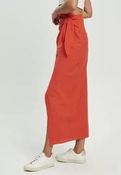 Outlet Clothing Store -Outlet Clothing Store calli 7235 6572536 2