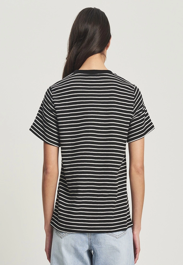 Calli Weekend Tee 5 Calli Weekend Tee - Image 3