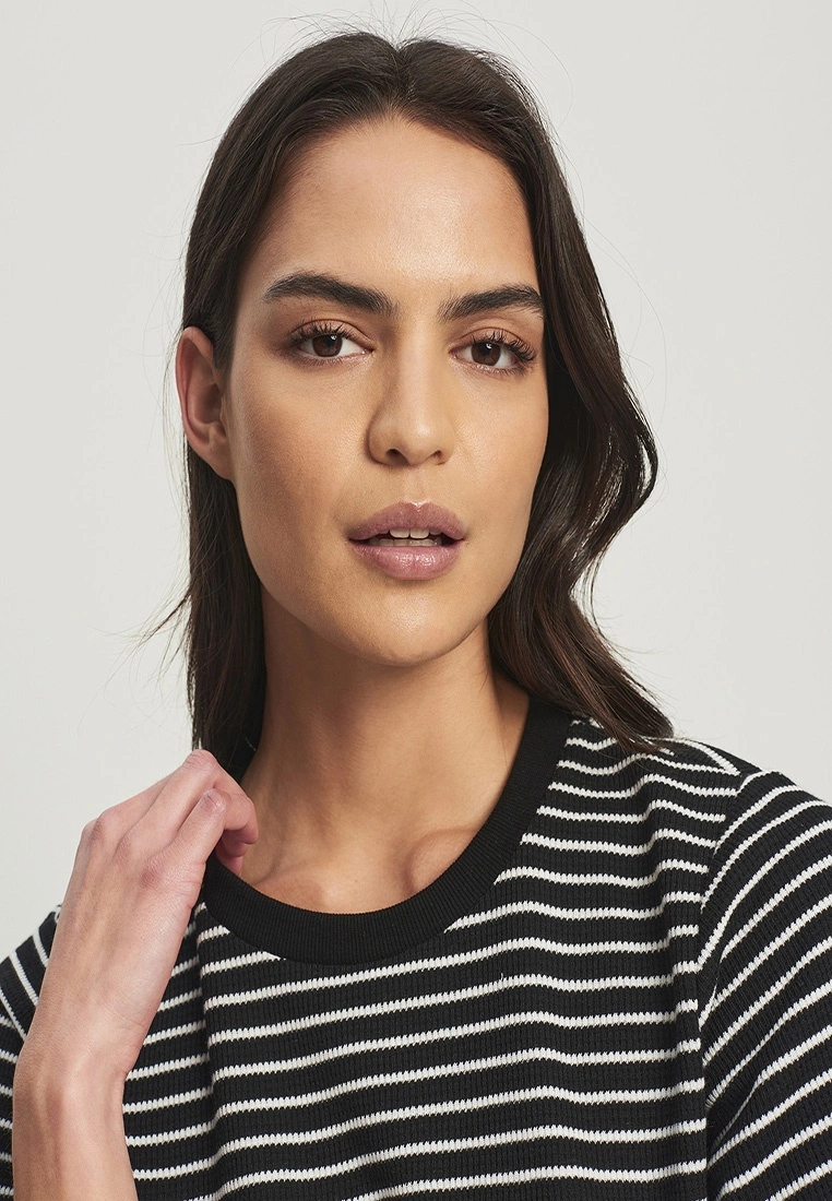 Calli Weekend Tee 6 Calli Weekend Tee - Image 4