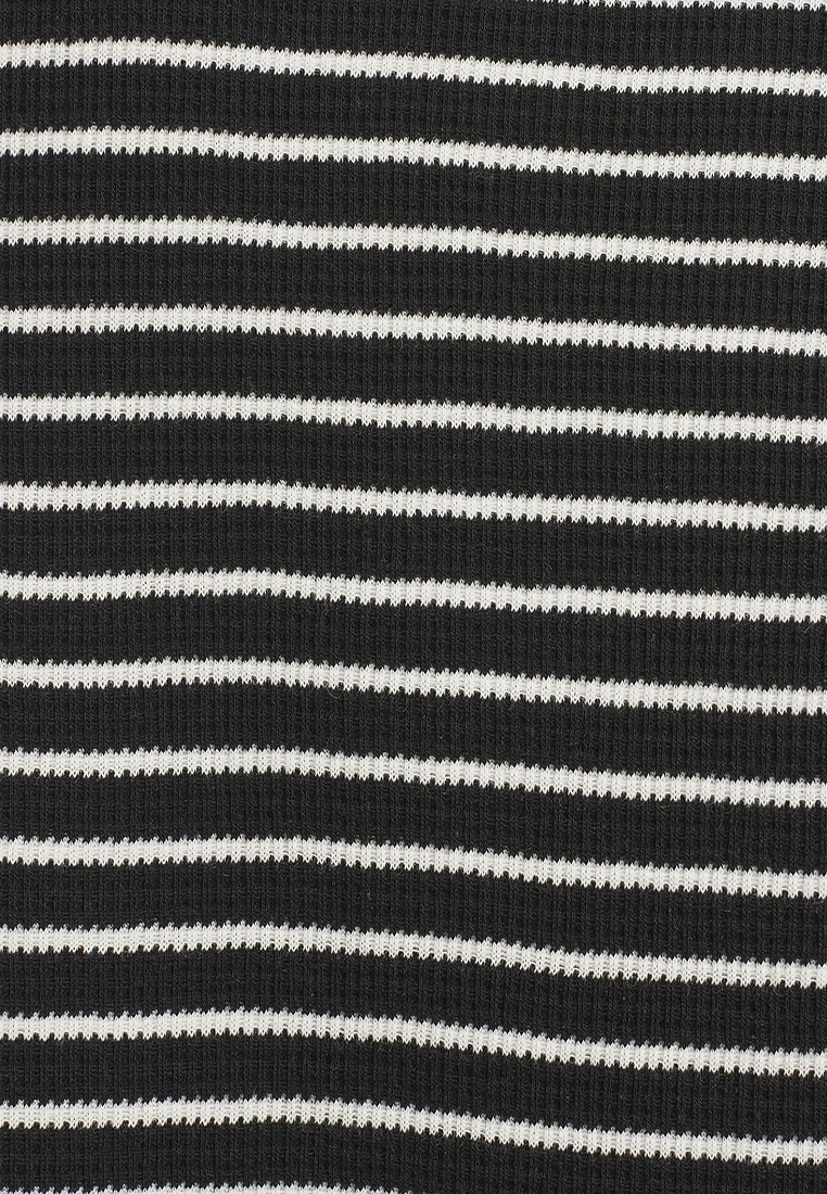 Calli Weekend Tee 8 Calli Weekend Tee - Image 6