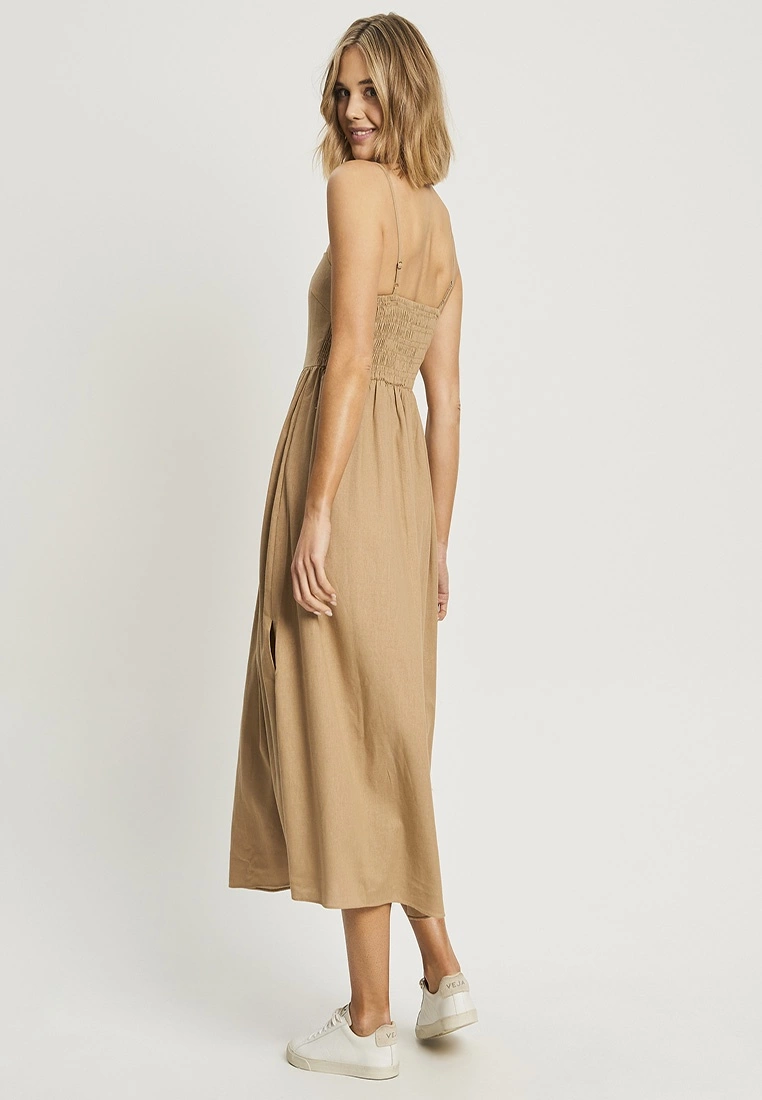 Calli Kalita Midi Dress 5 Calli Kalita Midi Dress - Image 3