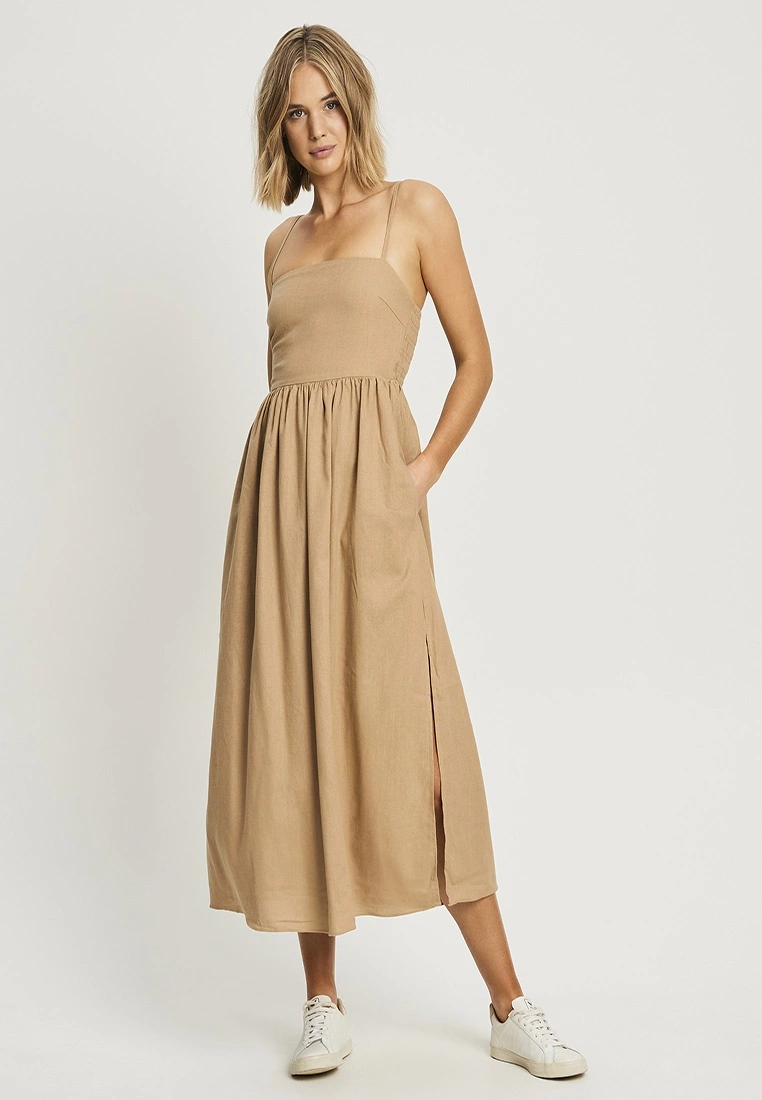 Calli Kalita Midi Dress 7 Calli Kalita Midi Dress - Image 5