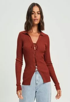 Calli Kalua Knit Top