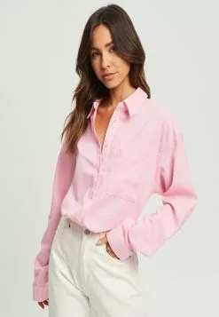 Calli Conscious Shirt