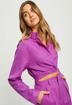 Calli Crop Wrap Shirt -Outlet Clothing Store calli 8085 3908626 4