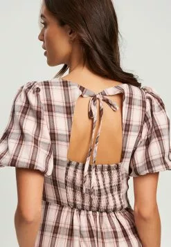 Calli Kula Midi Dress -Outlet Clothing Store calli 8257 3989836 4