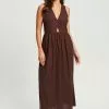 Calli Banksi Midi Dress 2 Calli Banksi Midi Dress -Outlet Clothing Store calli 8264 5989836 1