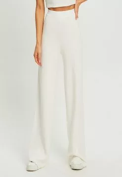Calli Kalua Knit Pants