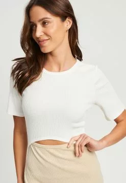 Calli Saxon Tee Dress 11 Calli Saxon Tee Dress -Outlet Clothing Store calli 8909 8379836 4