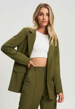 Calli Alana Blazer
