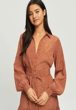 Calli Isabella Dress -Outlet Clothing Store calli 9305 9259326 4