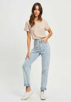 Calli C. Embroidered Tee 12 Calli C. Embroidered Tee -Outlet Clothing Store calli 9619 7068326 5