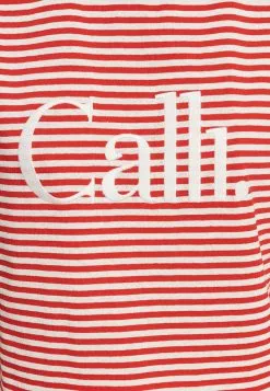 Calli Embroidered T-shirt -Outlet Clothing Store calli 9620 8068326 6