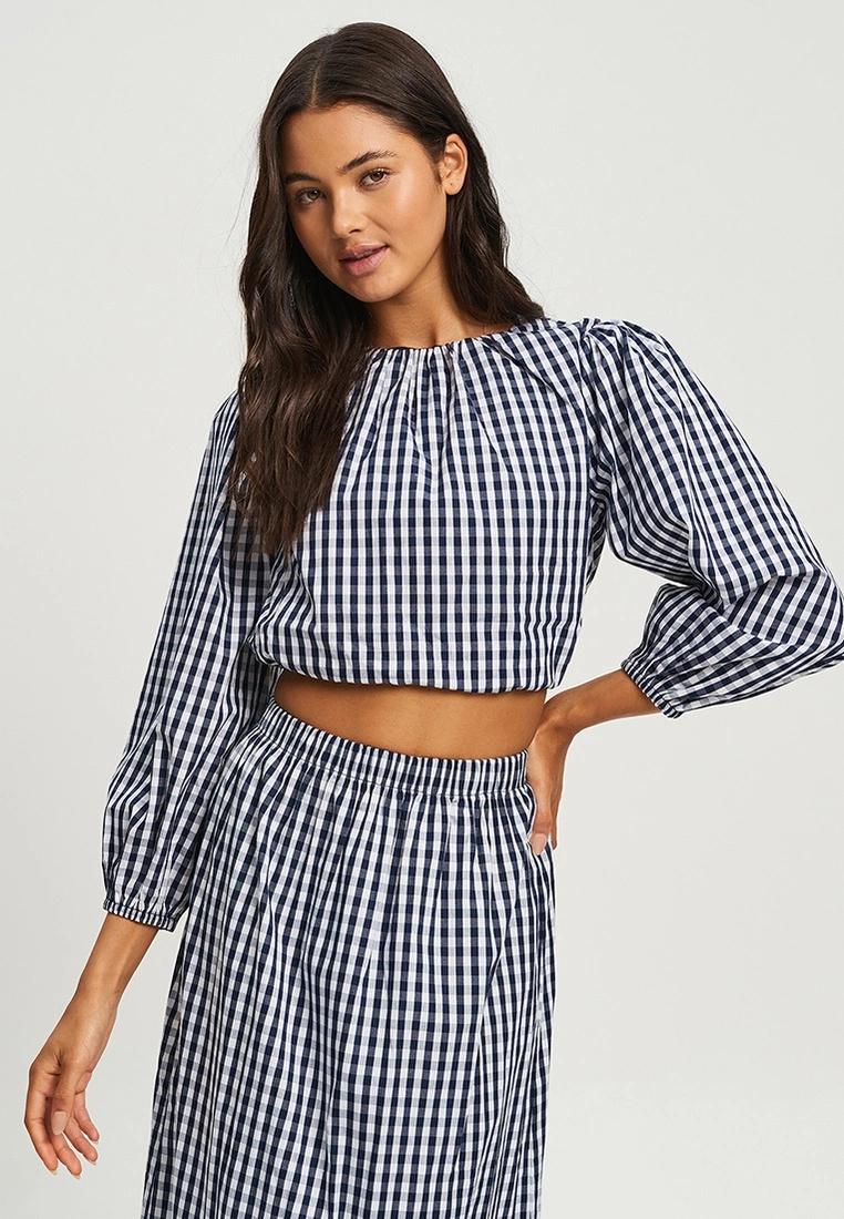 Calli Fiorella Top 3 Calli Fiorella Top