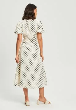 Calli Lilo Wrap Dress -Outlet Clothing Store calli 9751 5926616 3