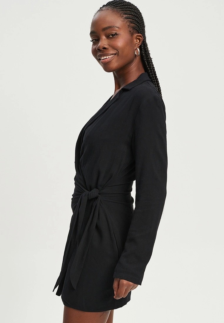 Calli Chia Blazer Dress 4 Calli Chia Blazer Dress - Image 2