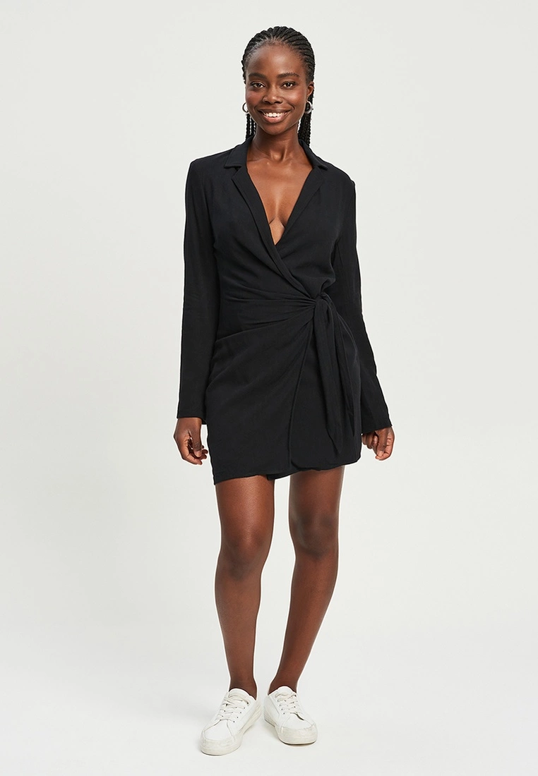 Calli Chia Blazer Dress 7 Calli Chia Blazer Dress - Image 5
